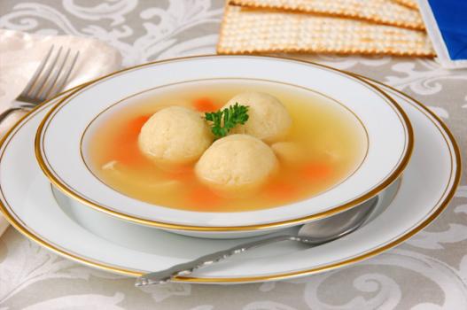 Kosher Meal Mart Amazing Meals Chicken Soup with Matzoball Non Gebrocht 12 oz